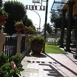 La Rosa Hotel