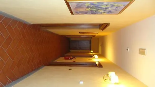 La Rosa 3*