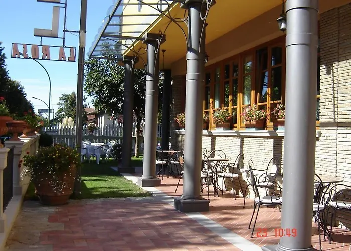 Otel La Rosa 3*