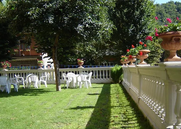 فندق La Rosa 3*