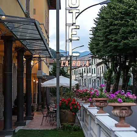 Hotel La Rosa Ronta